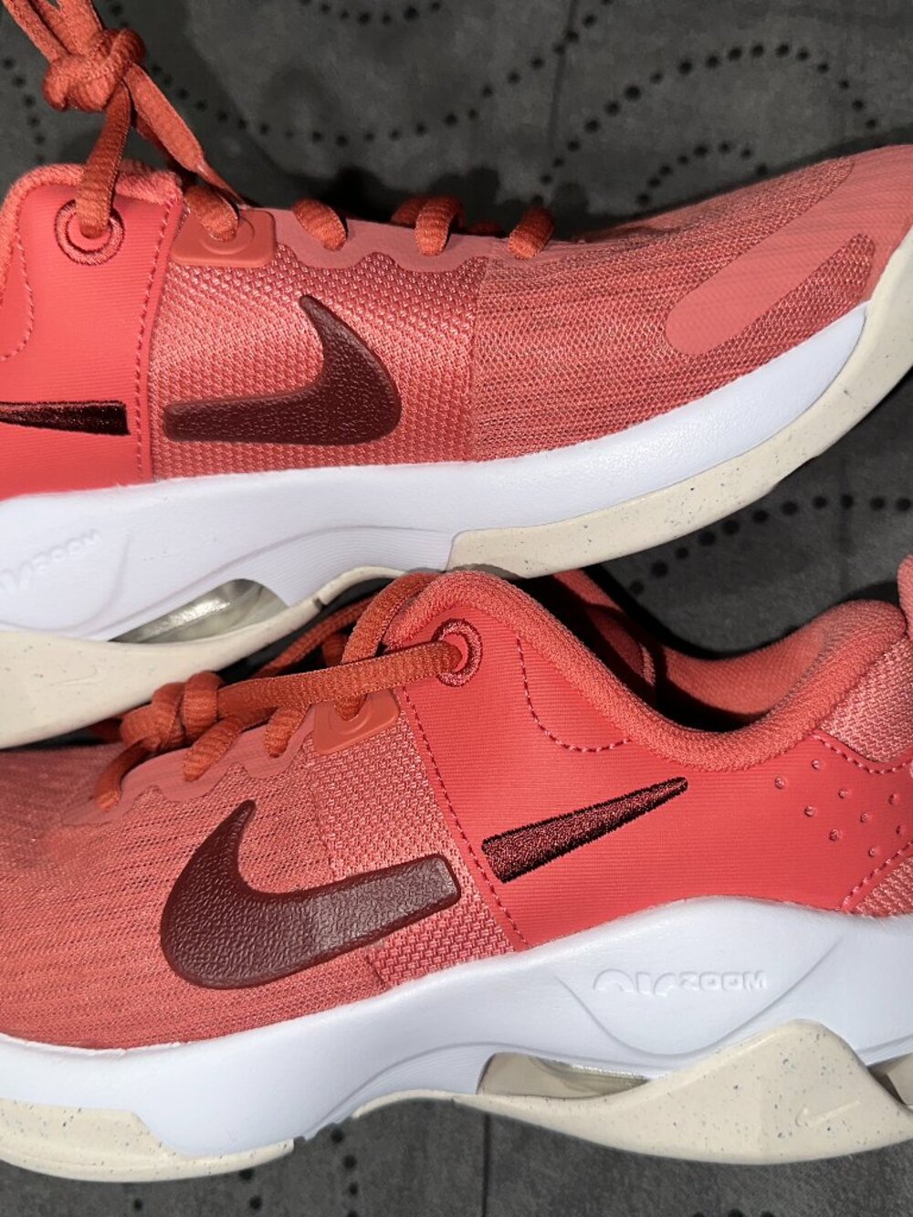 NIKE ZOOM BELLA 6 TRAINING ADOBE DARK TEAM RED SHOES SIZE 5.5 5 WOMEN NEW NO BOX